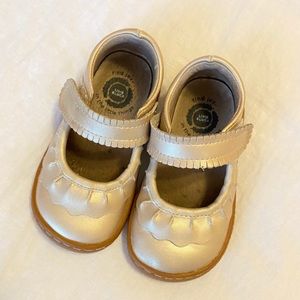 Livie & Luca Ruche Mary Jane Champagne size 6